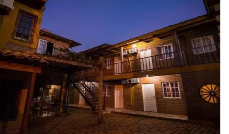 Posada Los Tajibos Puerto Iguazú Esterno foto