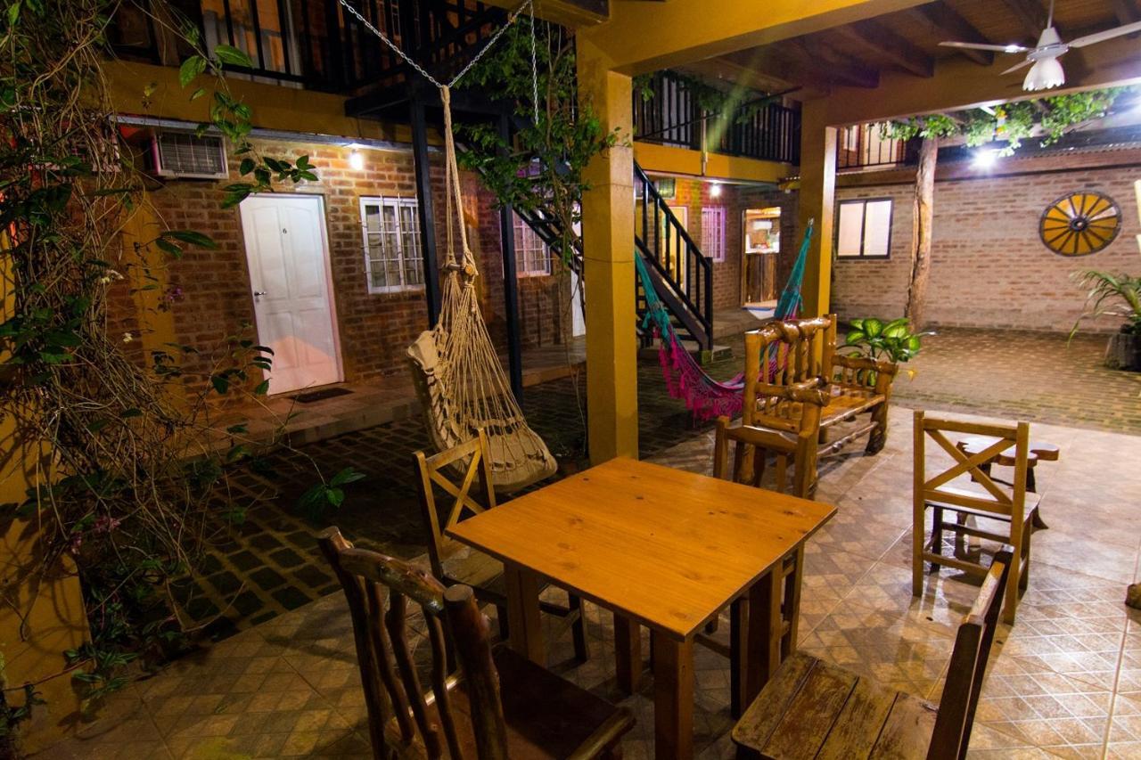 Posada Los Tajibos Puerto Iguazú Esterno foto